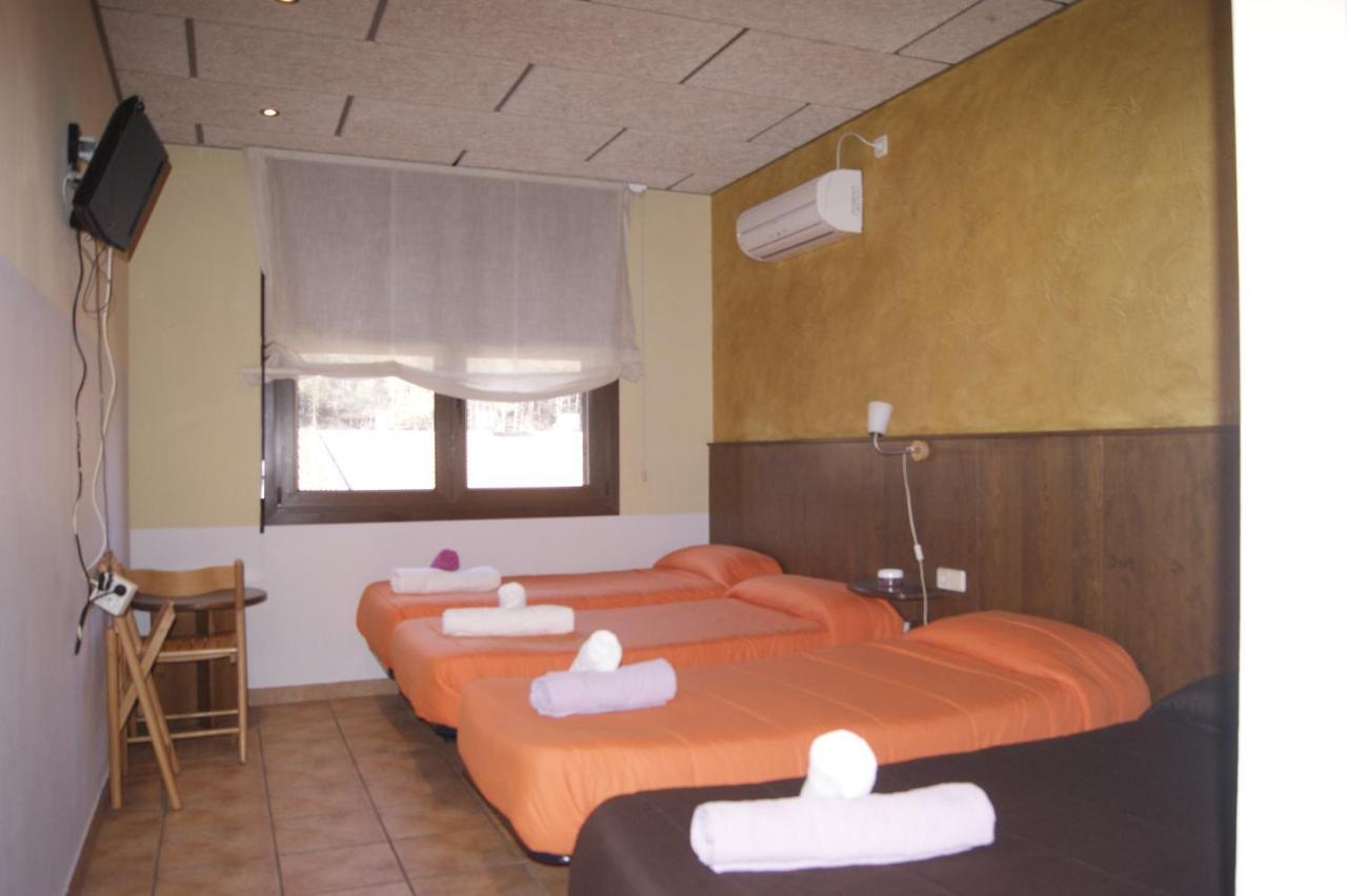 Hotel Familiar Baga Exterior photo